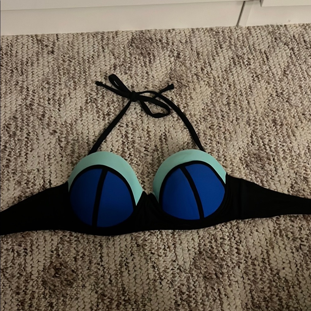 Stylish Blue and Black Women's Bikini Top